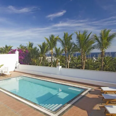 Puerto Del Carmen Sleeps 6 Pool Air Con Wifi