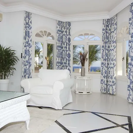 Puerto Del Carmen Sleeps 6 Pool Air Con Wifi *