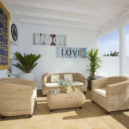 Vila Puerto Del Carmen Sleeps 6 Pool Air Con Wifi *
